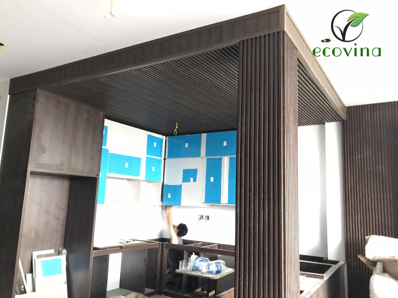 Thi công tấm ốp gỗ nhựa composite Ecovina tại Hà Nội 2021