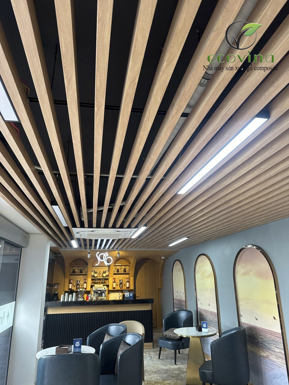 Công trình trần nan sử dụng mã 40x60 màu 19 tại Sầm Sơn Thanh Hoá