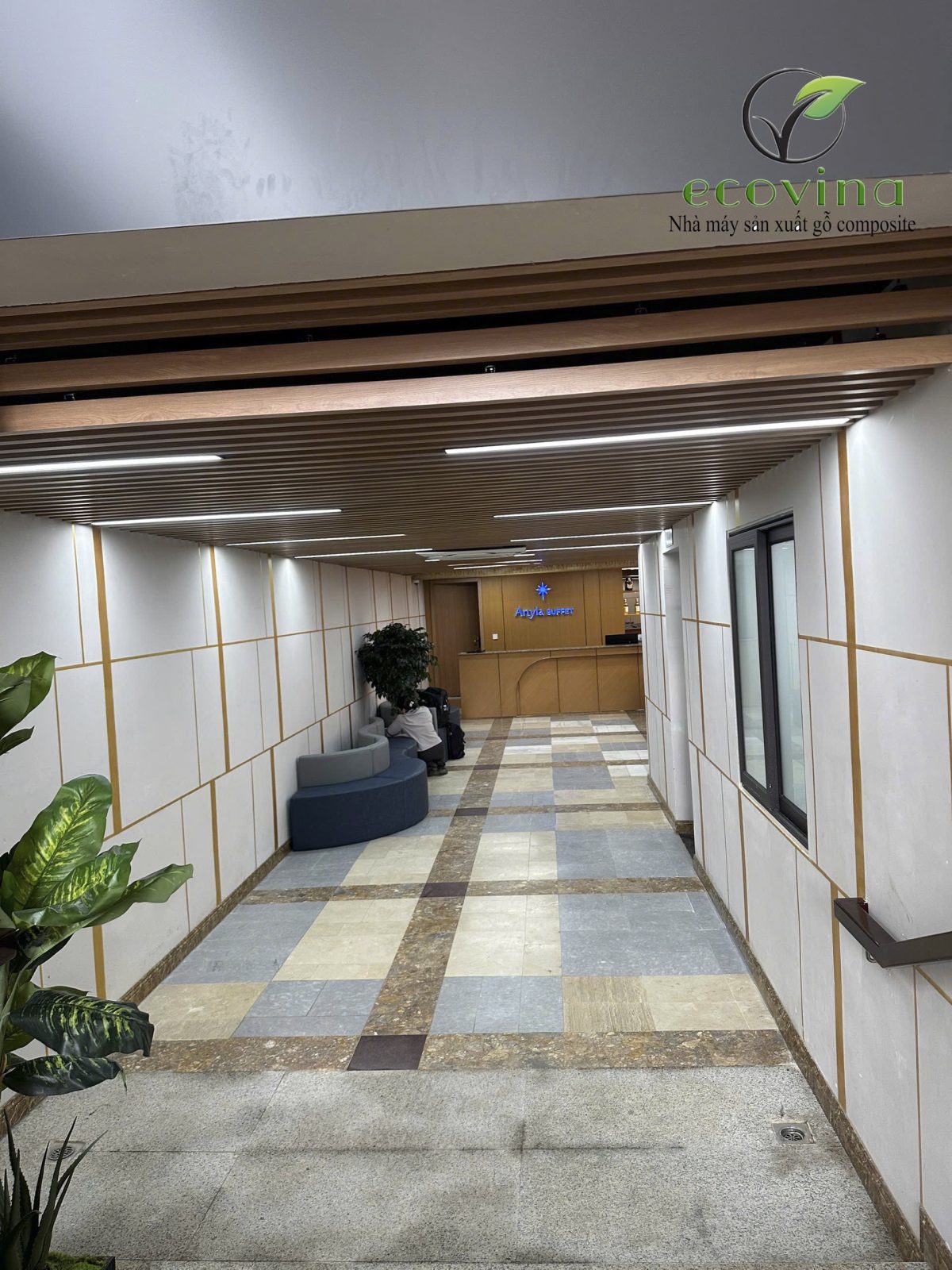 Ưu điểm của trần nan gỗ nhựa 40×60