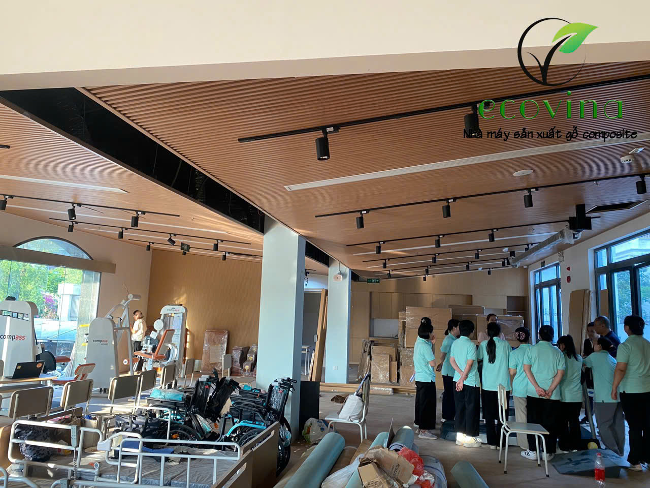 Vì sao Nozomi Care lựa chọn EW168T24 màu 19 của Ecovina?