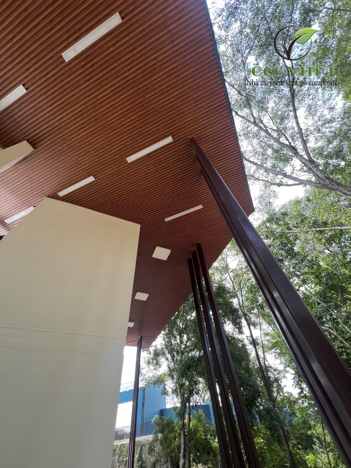 Ứng dụng thực tế của tấm ốp nhựa ngoài trời Ecovina
