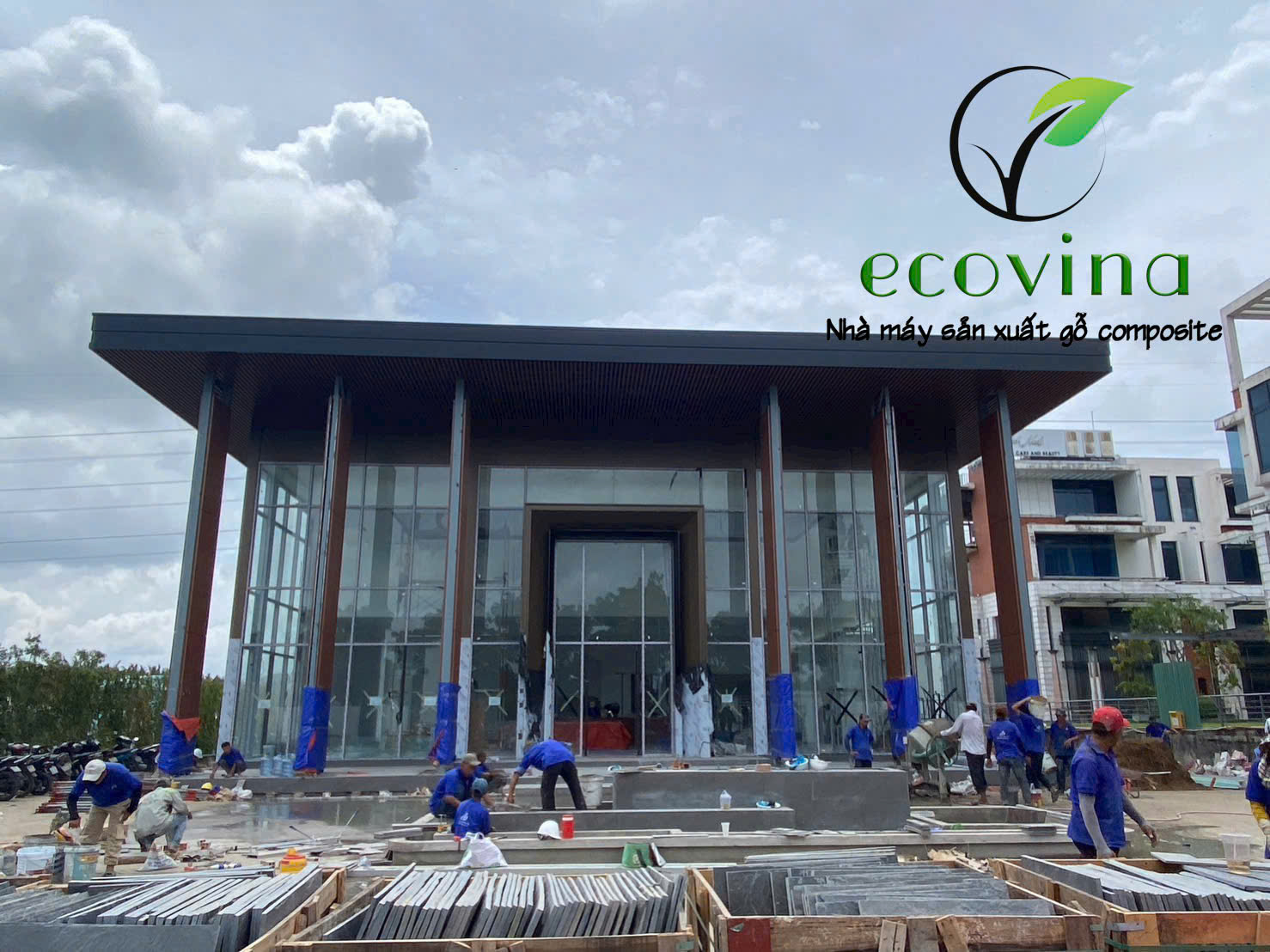 Công trình lam gỗ ngoài trời Ecovina tại Thành phố Hồ Chí Minh